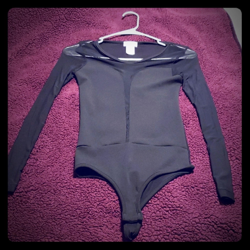 Top Chic Sheer mesh bodysuit